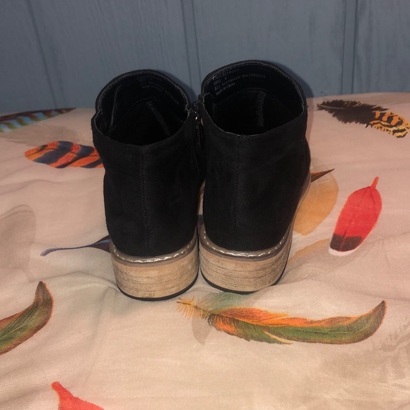 SEVEN7 BOOTIES SIZE 6 (SLIGHTLY WORN) - Picture 4 of 6